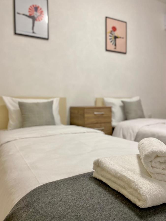 Spacious & Cozy 2 Bed Apartment With Work Space & Fast Wi-Fi Stara Zagora Bagian luar foto